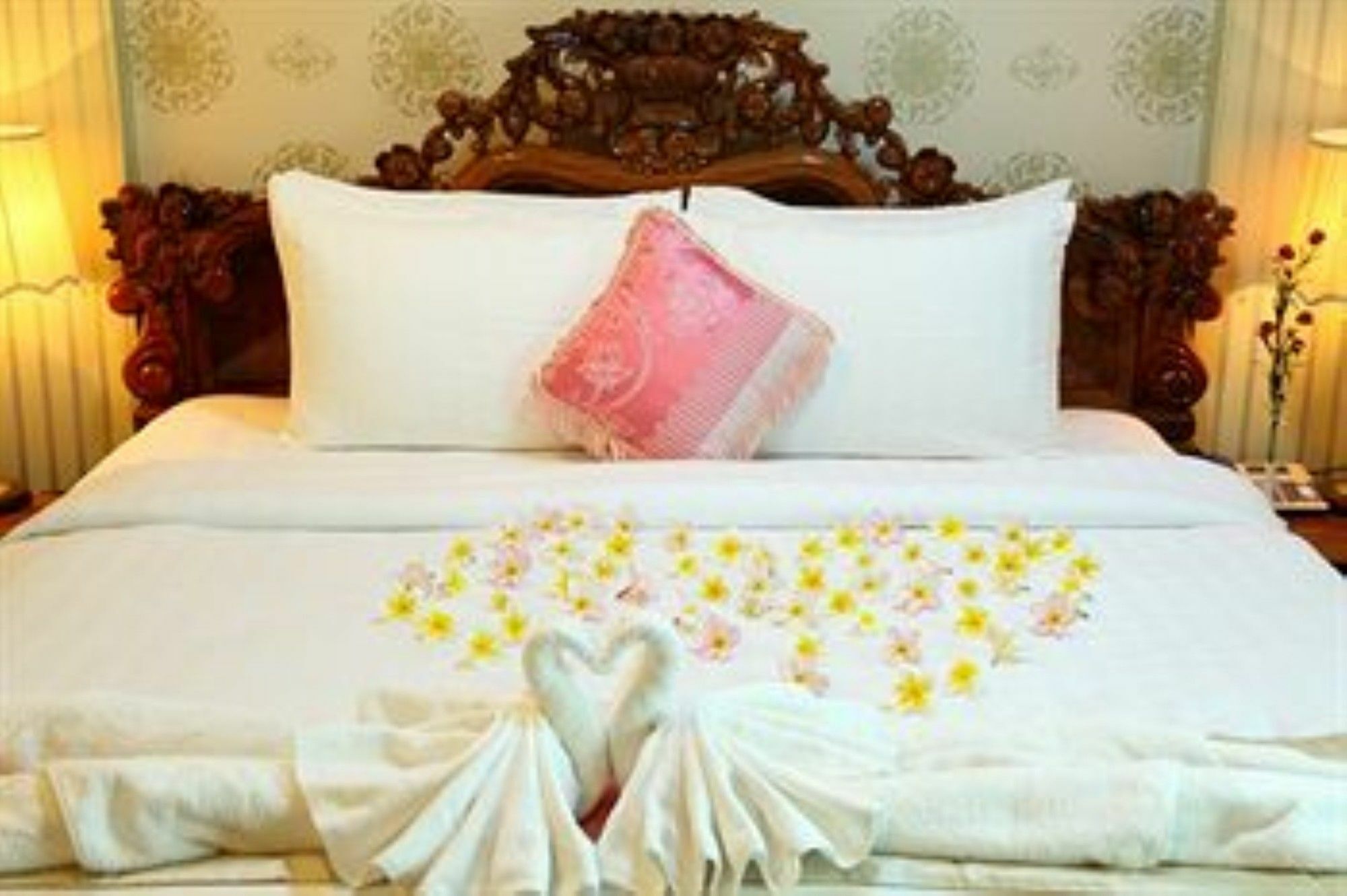 King Fy Hotel Баттамбанг Екстер'єр фото